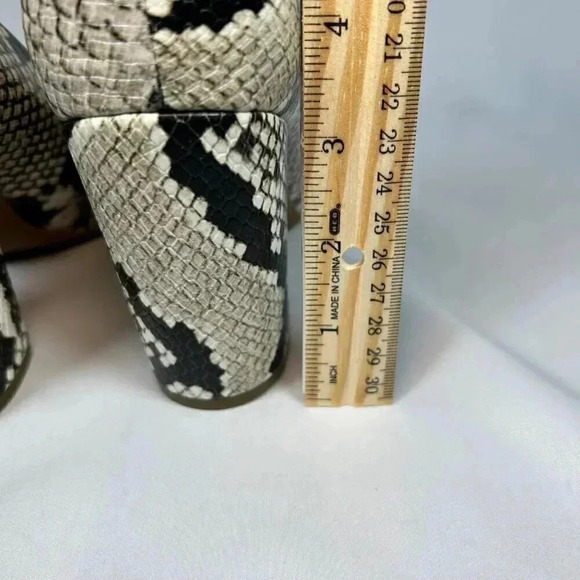 Nine West WNALIS Size 6M Snake Block Heels Business Work Office Party Pumps - Picture 5 of 8